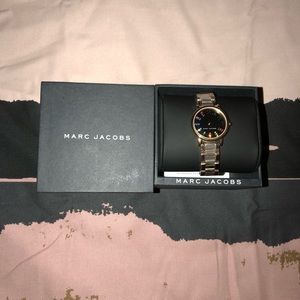 BRAND NEW IN BOX MARC JACOBS WATCH
